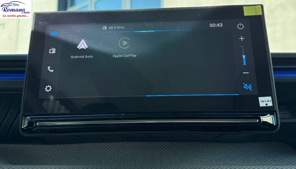 NEW CITROEN - C3 - PureTech 100  Plus#CARPLAY!