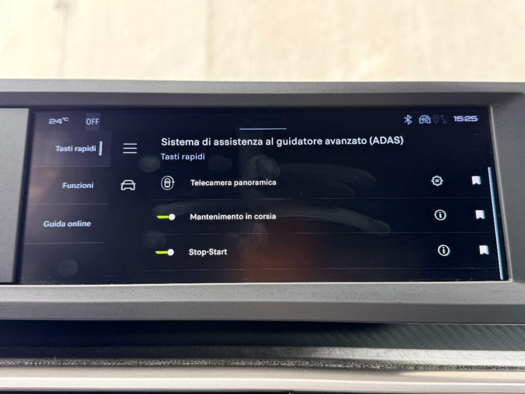 NEW PEUGEOT - 3008  1.2 hybrid Allure 136cv e-dcs6