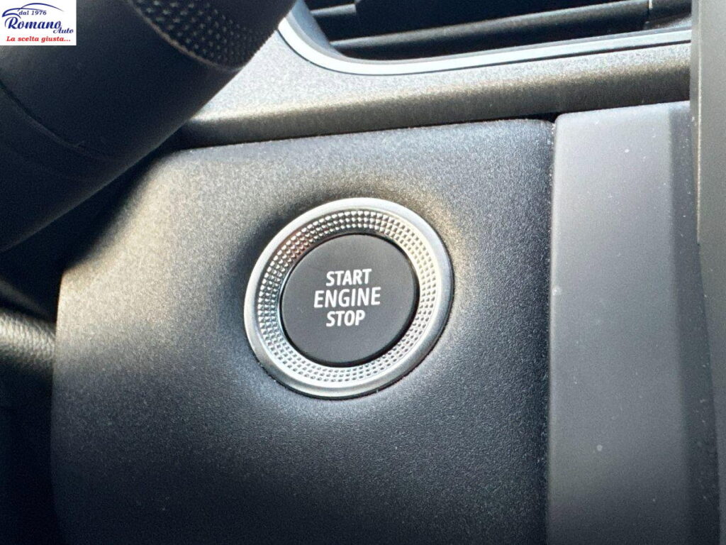 NEW RENAULT - Captur - TCe 90 CV Techno#RETROCAMERA!