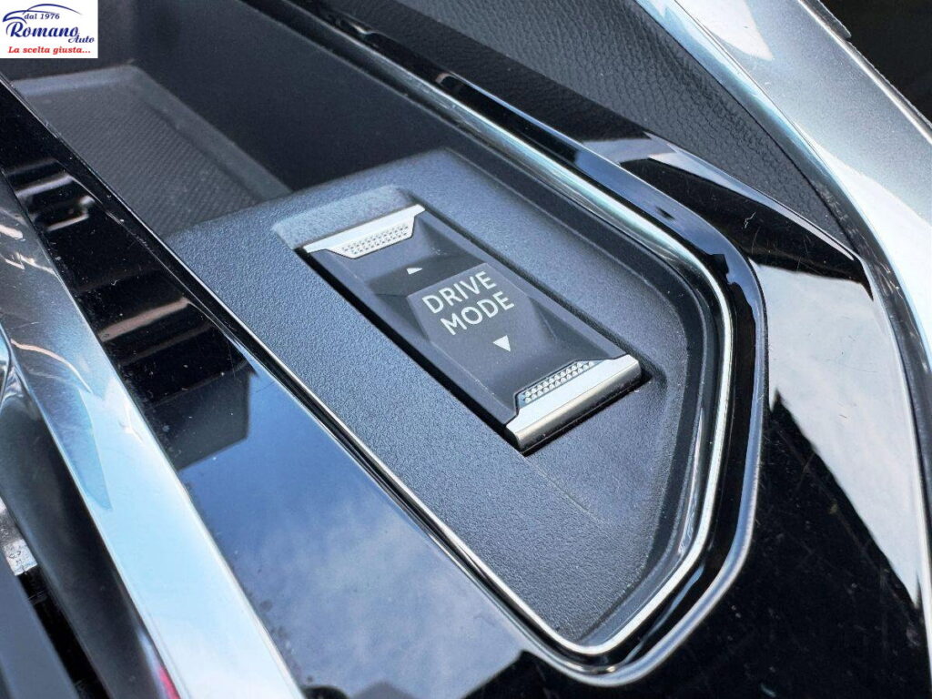 PEUGEOT - 3008  1.5 bluehdi GT Pack 130cv eat8#TETTO APRIBILE!