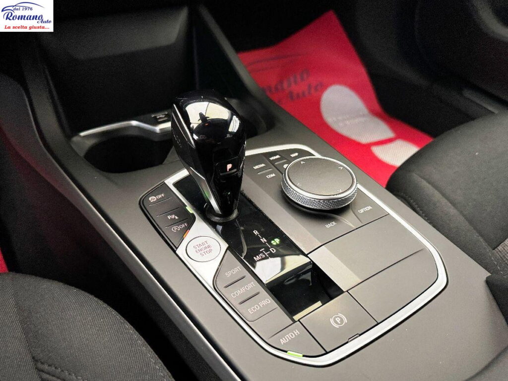 BMW - Serie 1 - 118d 5p. Business Advantage#VIRTUAL COCKPIT!|