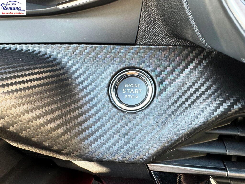 NEW PEUGEOT - 2008 - PureTech 100 Allure#RETROCAMERA!