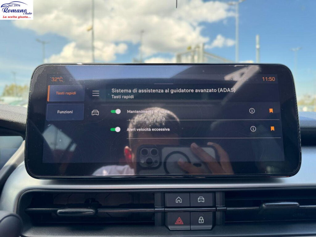 NEW Jeep Avenger 1.2 turbo e-hybrid Summit 100cv edct6#TETTO APRIBILE!