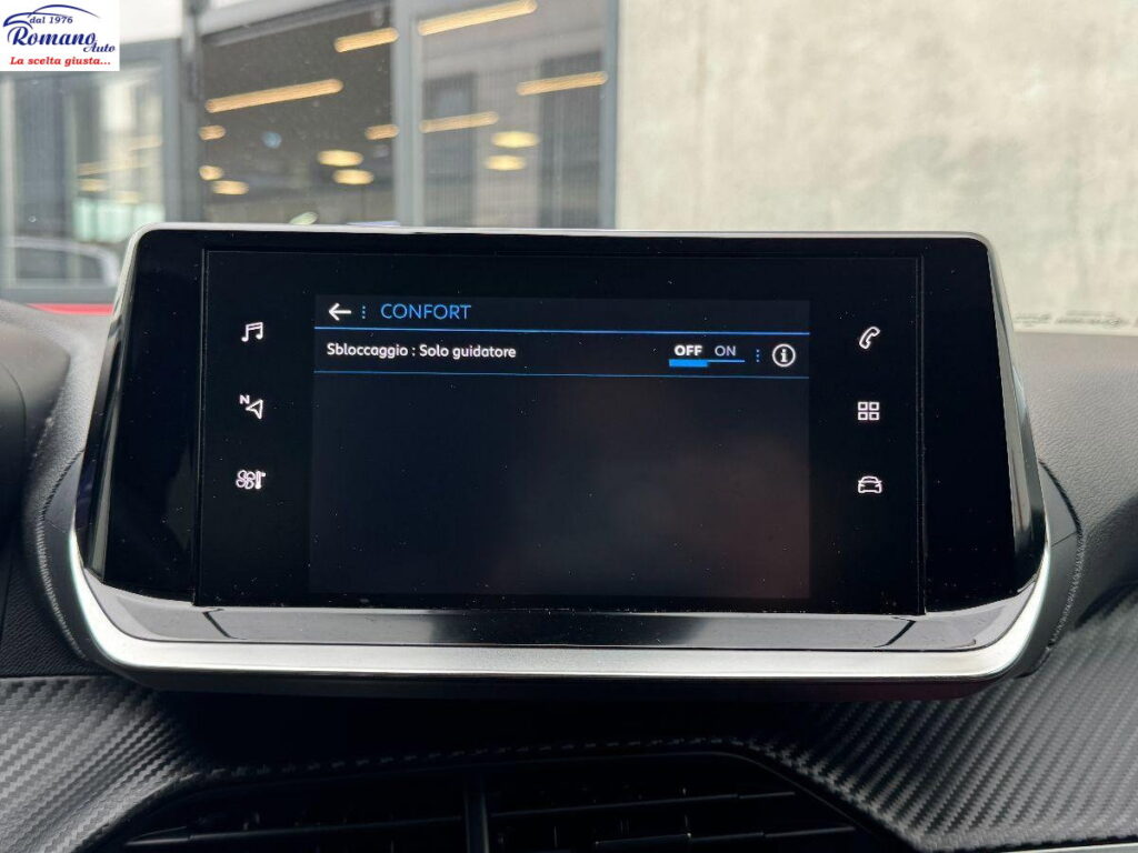 PEUGEOT - 2008 -  BlueHDi 110 Active#NAVIGATORE!