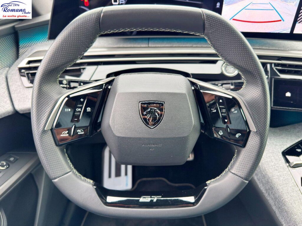 NEW PEUGEOT - 3008  1.2 hybrid GT 136cv e-dcs6