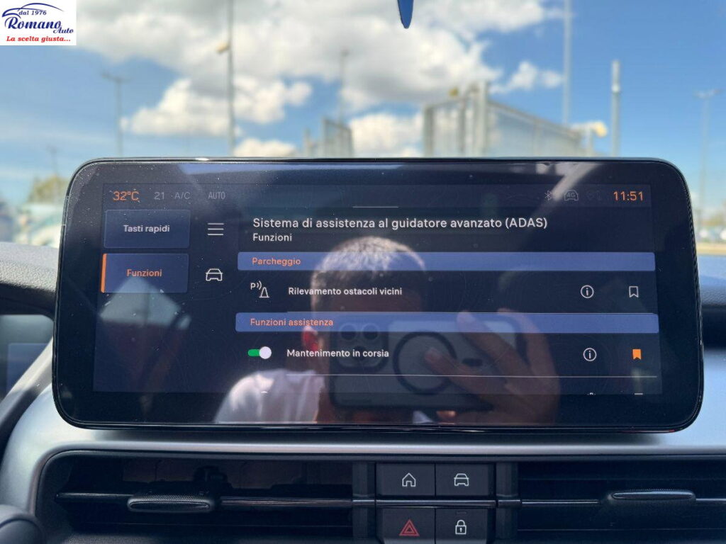 NEW Jeep Avenger 1.2 turbo e-hybrid Summit 100cv edct6#TETTO APRIBILE!