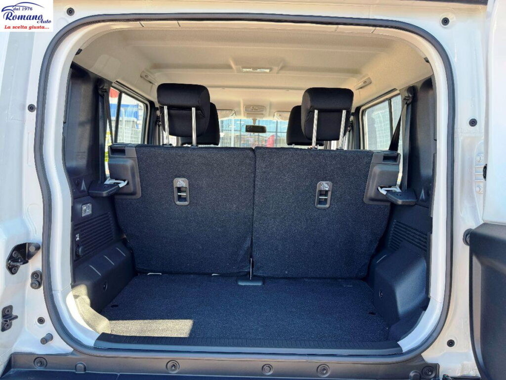 New Suzuki Jimny 1.5 102CV GLX 5P