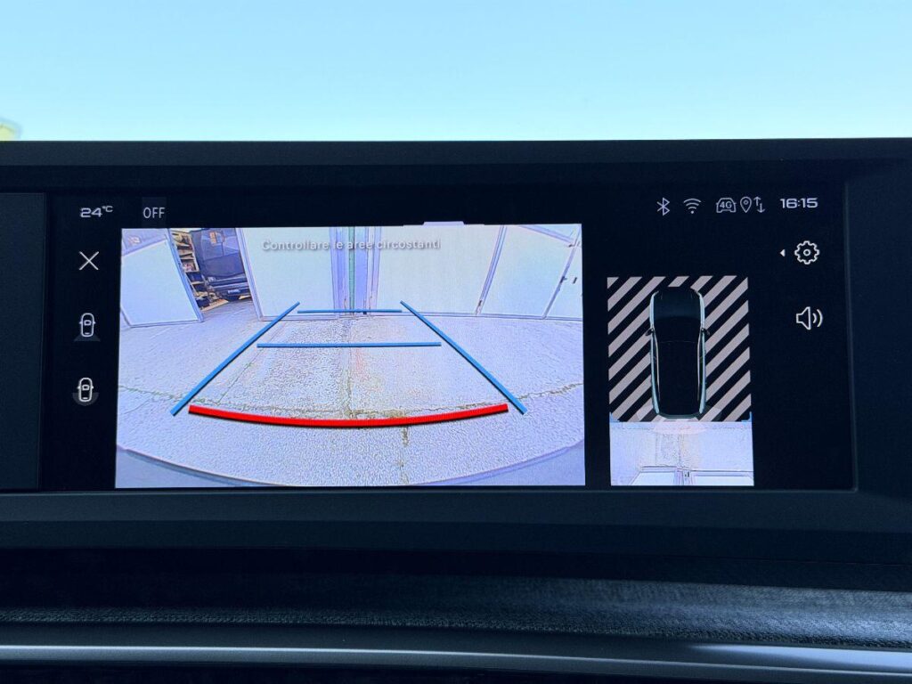 NEW PEUGEOT - 3008  1.2 hybrid Allure 136cv e-dcs6