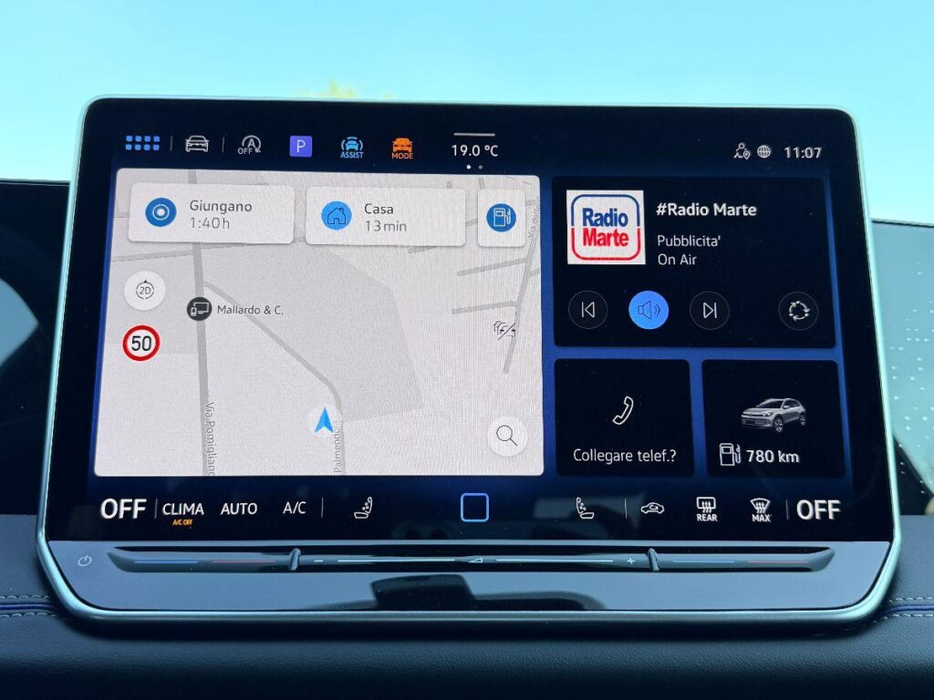 NEW VOLKSWAGEN - Tiguan  2.0 tdi R-Line 150cv dsg#FARI LED MATRIX!