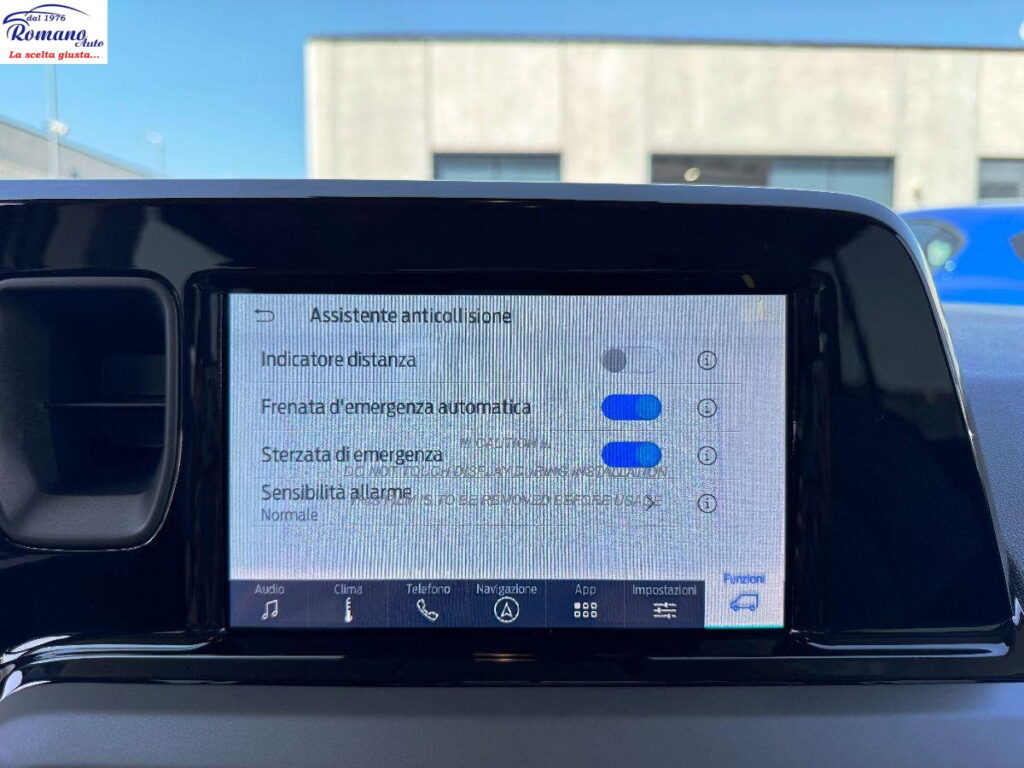 NEW FORD - Tourneo Courier - 1.0 EcoBoost Pow. Tit.#NAVIGATORE!