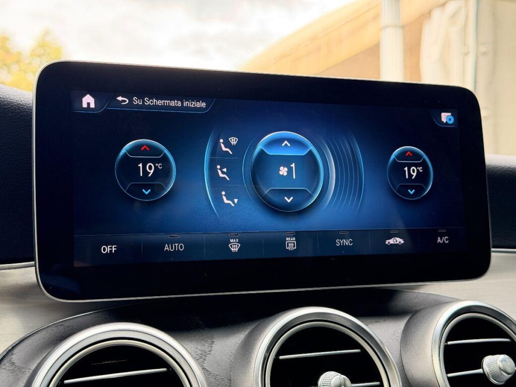 MERCEDES -GLC - 200 d 4Matic AMG Line Premium#TETTO APRIBILE