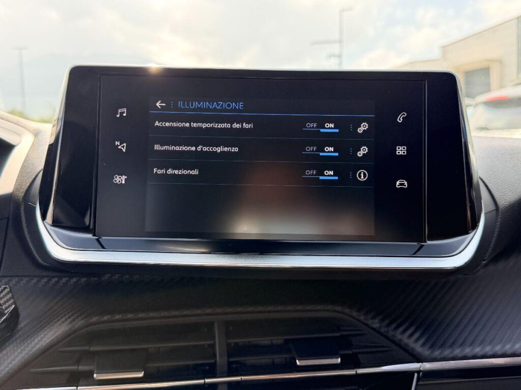 PEUGEOT - 2008  1.5 bluehdi Allure Pack 130cv eat8#VIRTUAL COCKPIT!