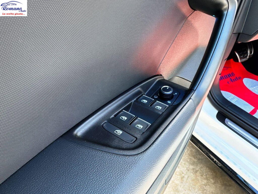 AUDI - A1 Sportback 30 TFSI S tronic Identity Black#S-LINE INTERNO!