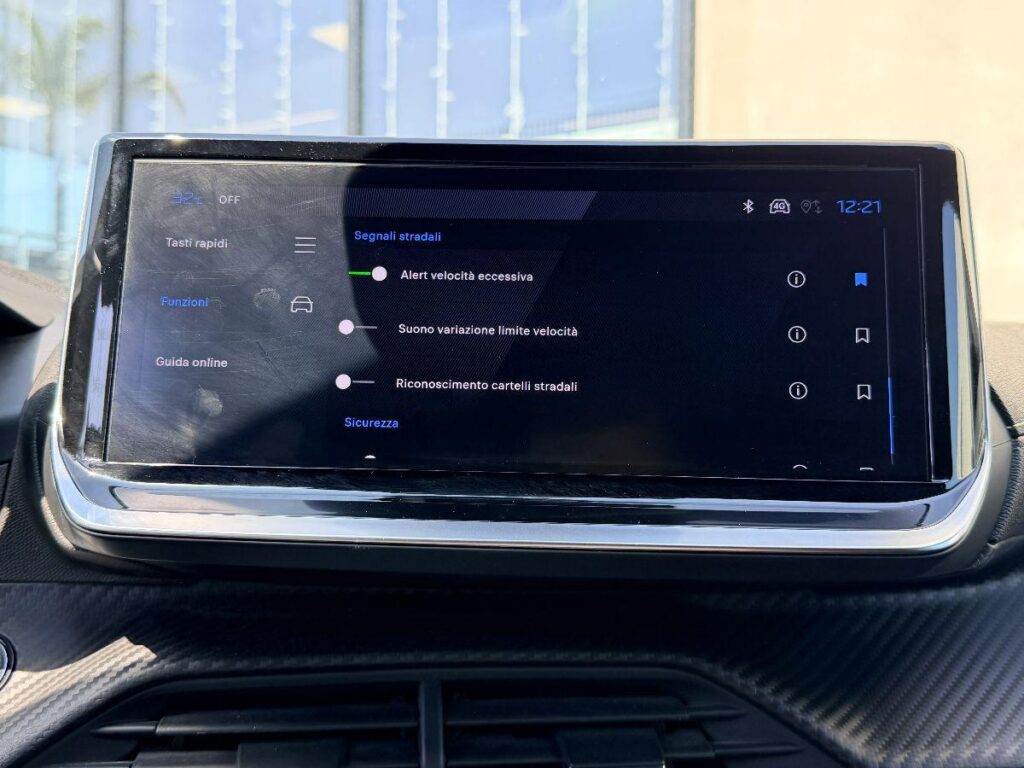 NEW PEUGEOT - 208  1.2 hybrid GT 145cv e-dcs 6#RETROCAMERA!