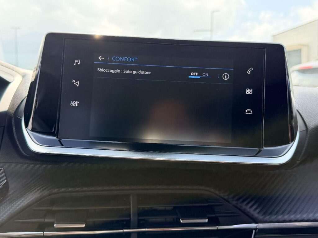 PEUGEOT - 2008  1.5 bluehdi Allure Pack 130cv eat8#VIRTUAL COCKPIT!