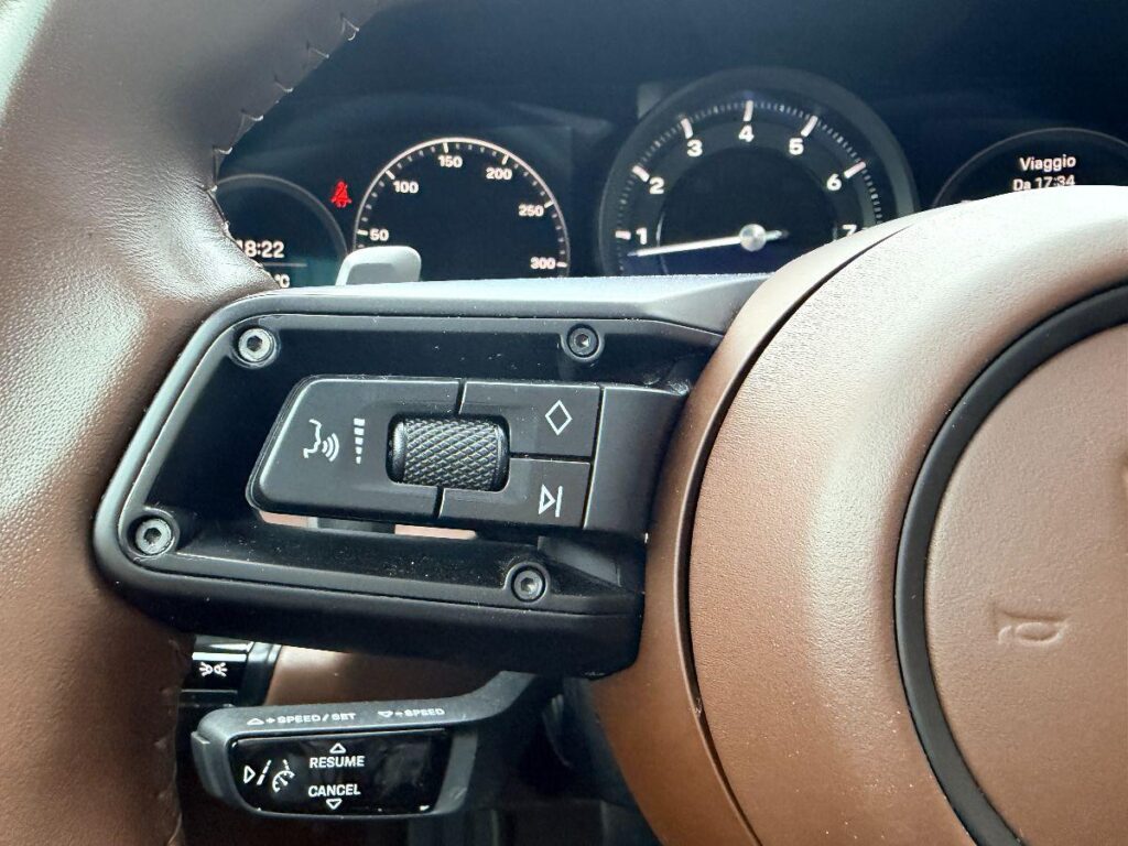 PORSCHE - 992 Coupe 3.0 Carrera auto#TETTO APRIBILE!