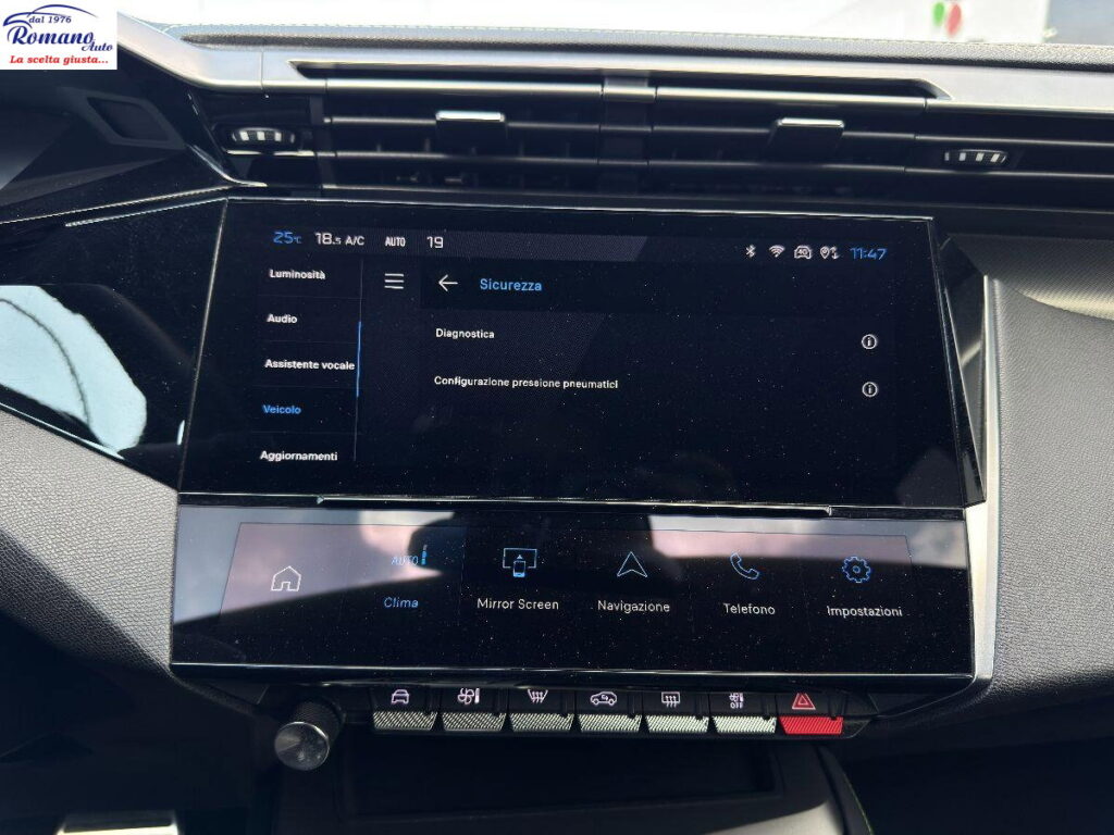 NEW 408 Hybrid 136 e-DCS6 GT