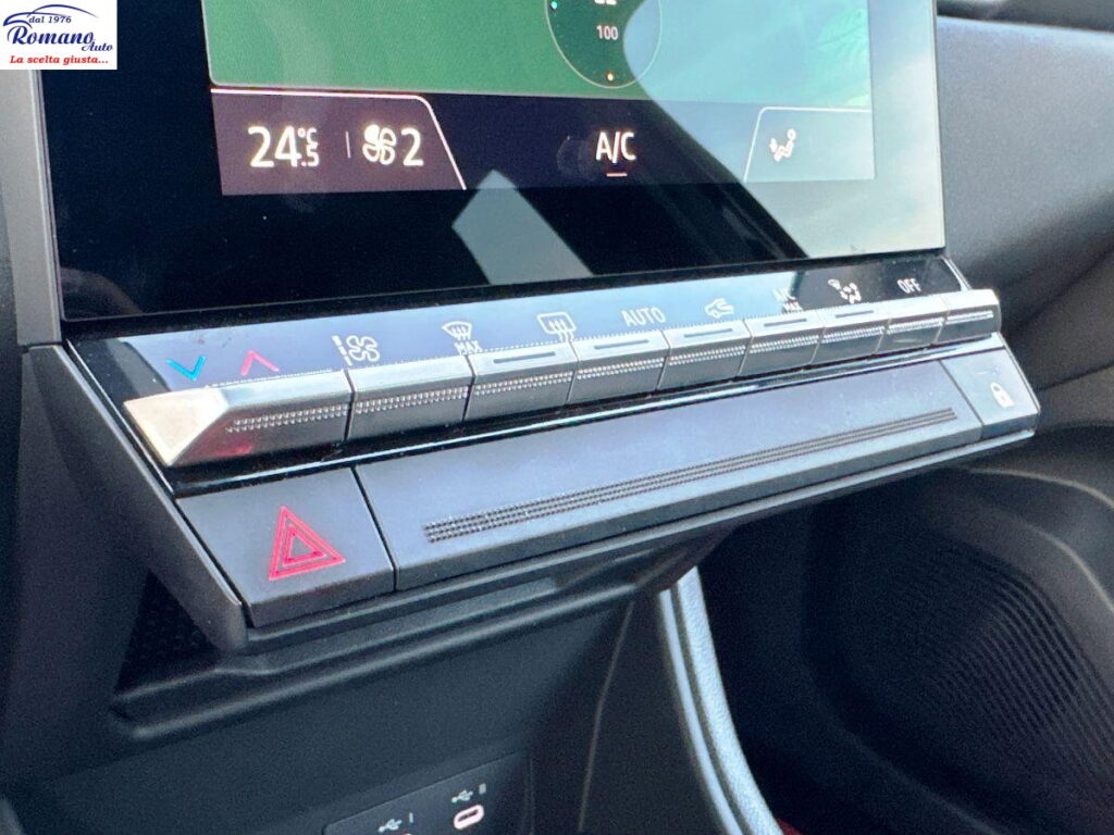 NEW RENAULT - Captur - TCe 90 CV Techno#RETROCAMERA!