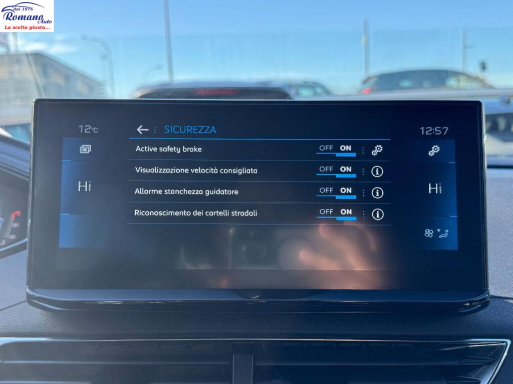 PEUGEOT - 5008  1.5 bluehdi Allure Pack 130cv eat8#7 POSTI!