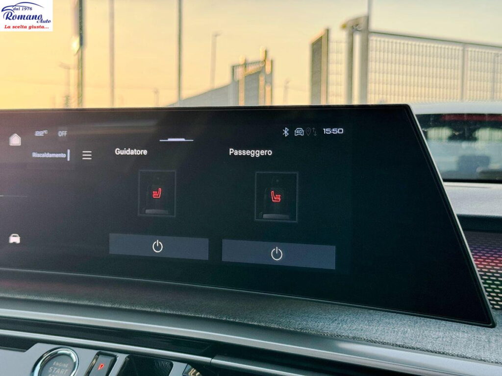 NEW PEUGEOT - 3008  1.2 hybrid GT 136cv e-dcs6#TETTO APRIBILE!PACK VISION!