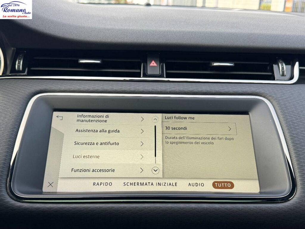 Evoque 2.0d i4 mhev R-Dynamic SE awd 204cv auto#TETTO PANORAMICO!