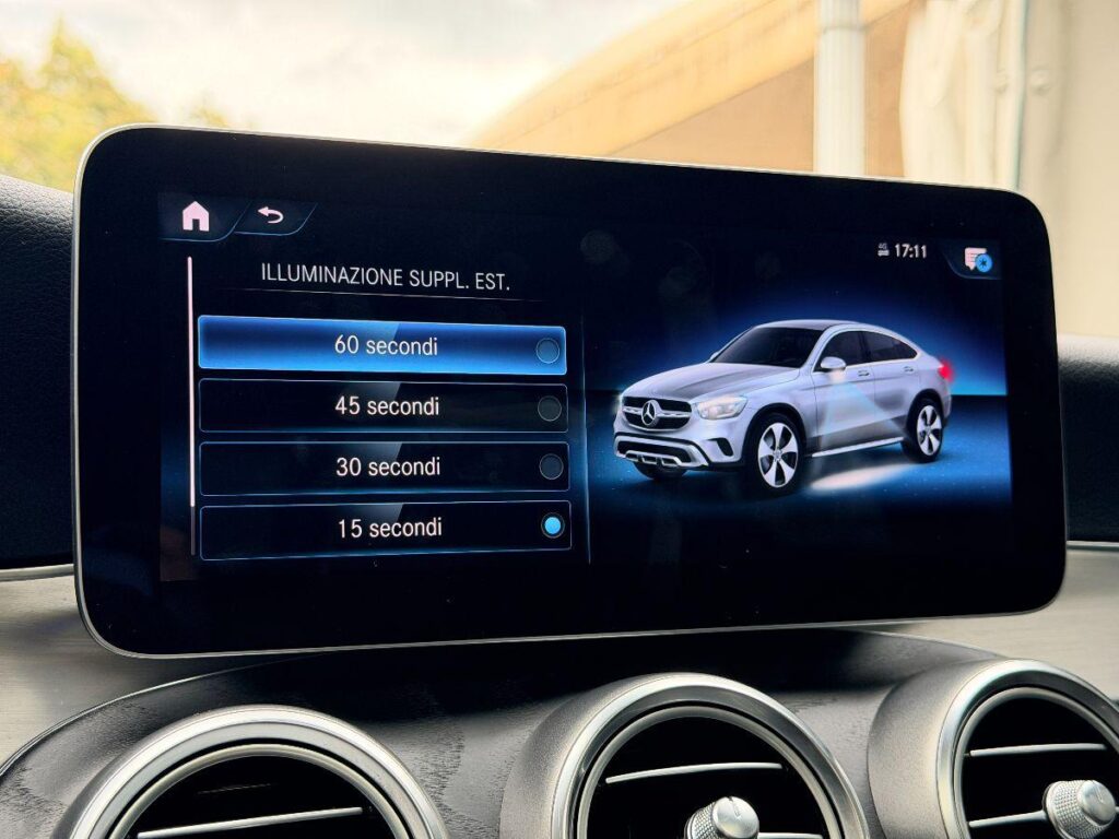 MERCEDES -GLC - 200 d 4Matic AMG Line Premium#TETTO APRIBILE