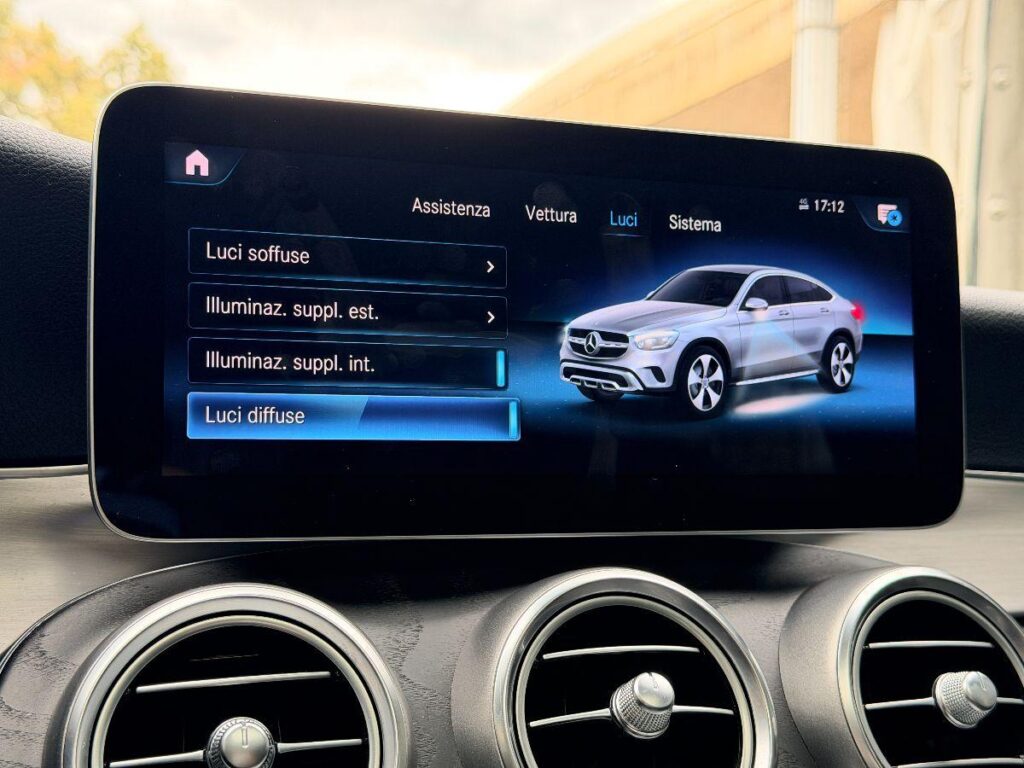 MERCEDES -GLC - 200 d 4Matic AMG Line Premium#TETTO APRIBILE