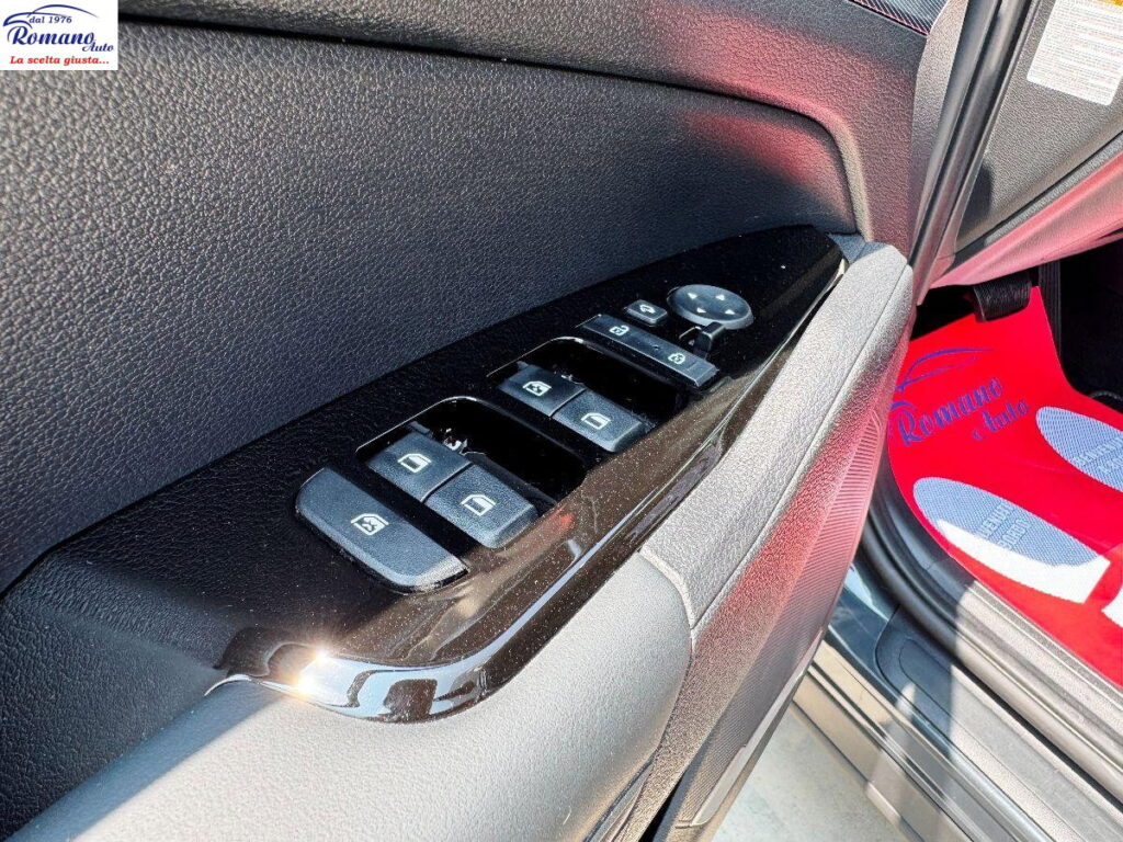 NEW Kia Sportage Sportage 1.6 crdi mhev Business dct#7 ANNI GARANZIA KIA!