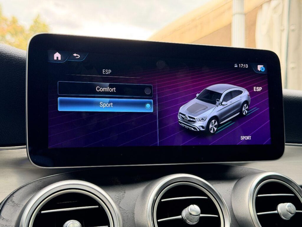 MERCEDES -GLC - 200 d 4Matic AMG Line Premium#TETTO APRIBILE