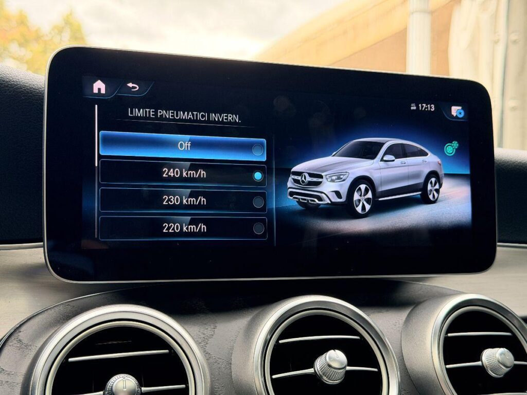 MERCEDES -GLC - 200 d 4Matic AMG Line Premium#TETTO APRIBILE