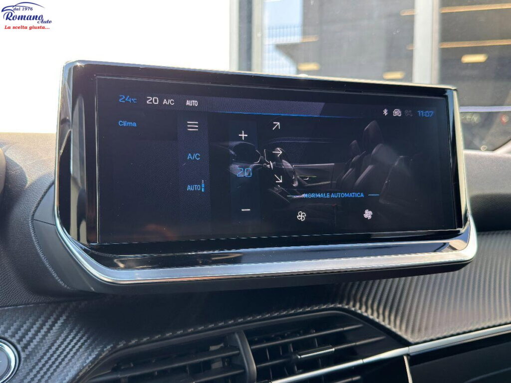 NEW PEUGEOT - 2008 - PureTech 100 Allure#RETROCAMERA!