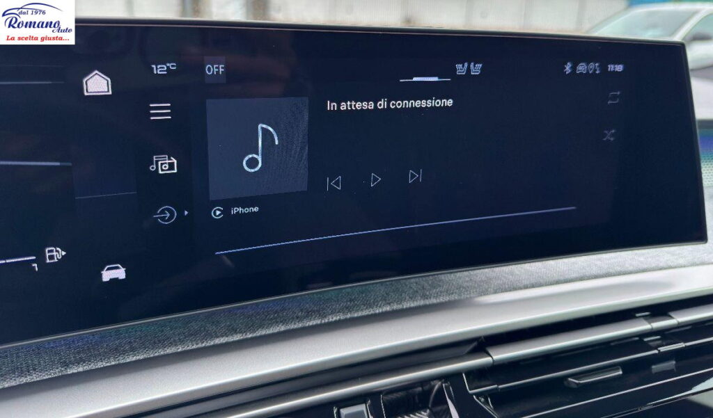 NEW PEUGEOT - 3008  1.2 hybrid GT 136cv e-dcs6