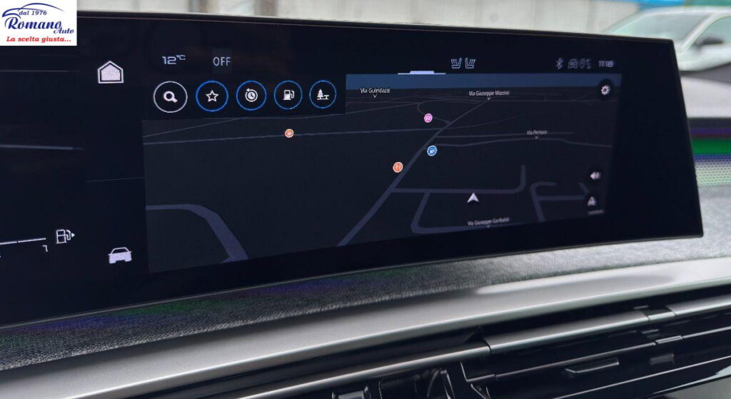 NEW PEUGEOT - 3008  1.2 hybrid GT 136cv e-dcs6