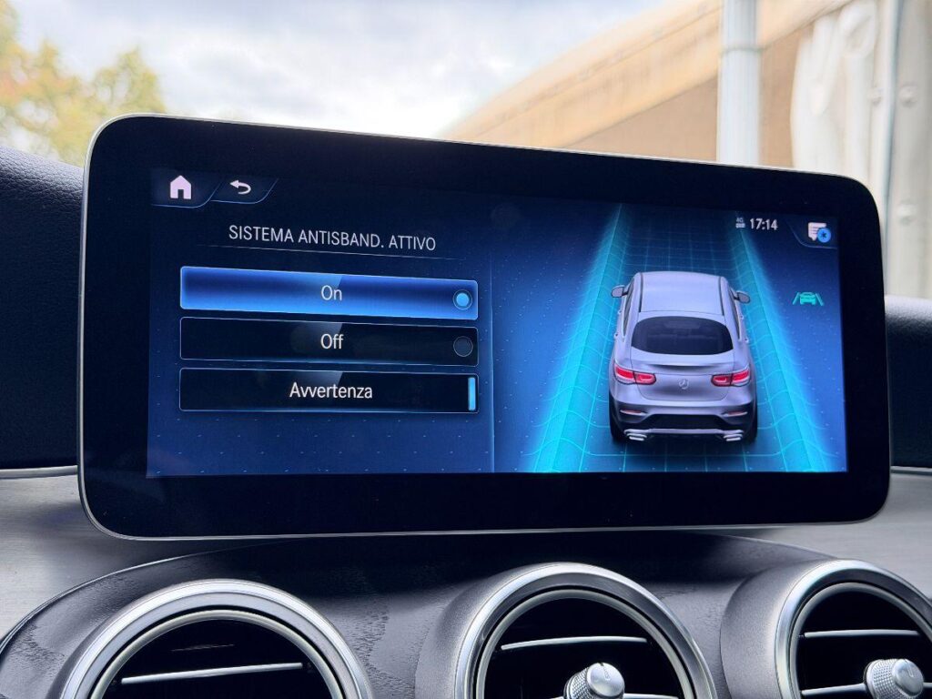 MERCEDES -GLC - 200 d 4Matic AMG Line Premium#TETTO APRIBILE