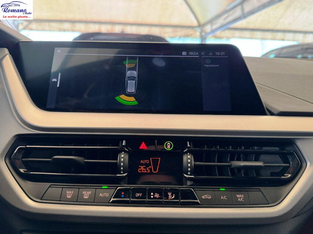 BMW - Serie 1 - 118d 5p. Business Advantage#VIRTUAL COCKPIT!|