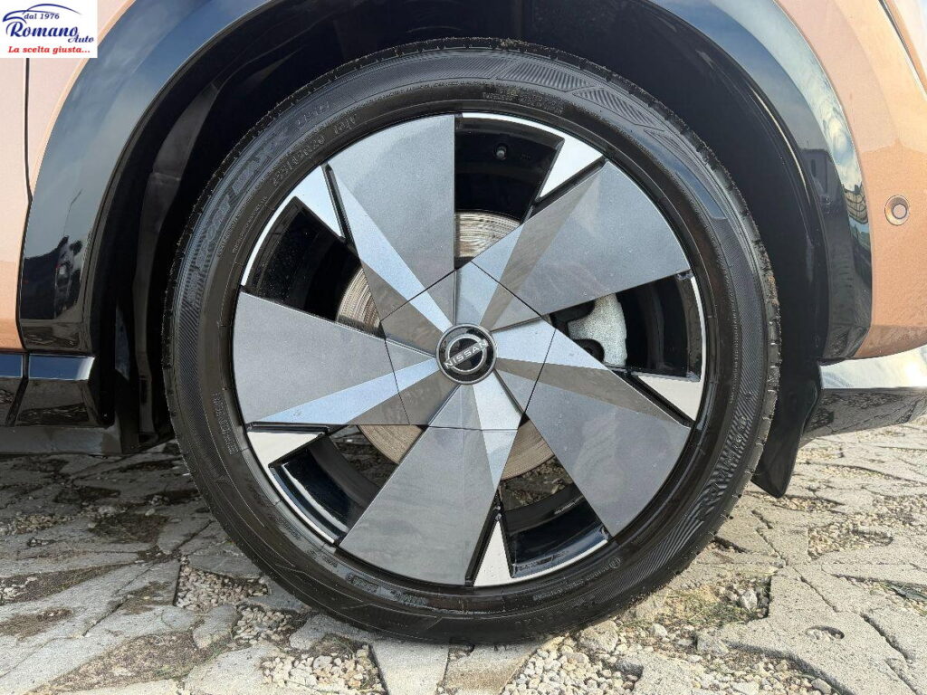 NEW NISSAN - Ariya  87 kWh Evolve + 4wd#TETTO PANORAMICO!