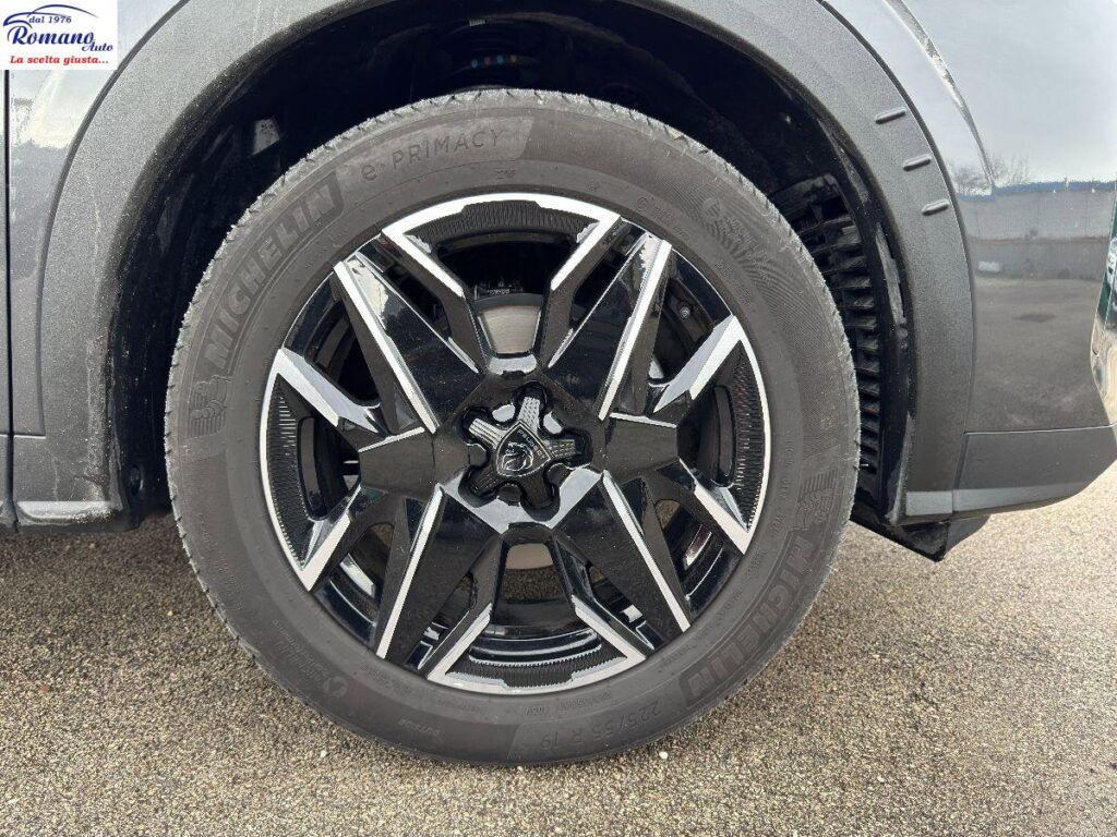 NEW PEUGEOT - 3008  1.2 hybrid GT 136cv e-dcs6