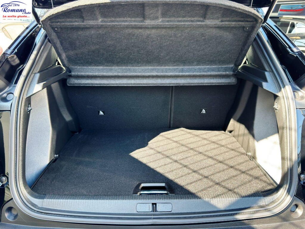 NEW PEUGEOT - 2008 - PureTech 100 Allure#RETROCAMERA!